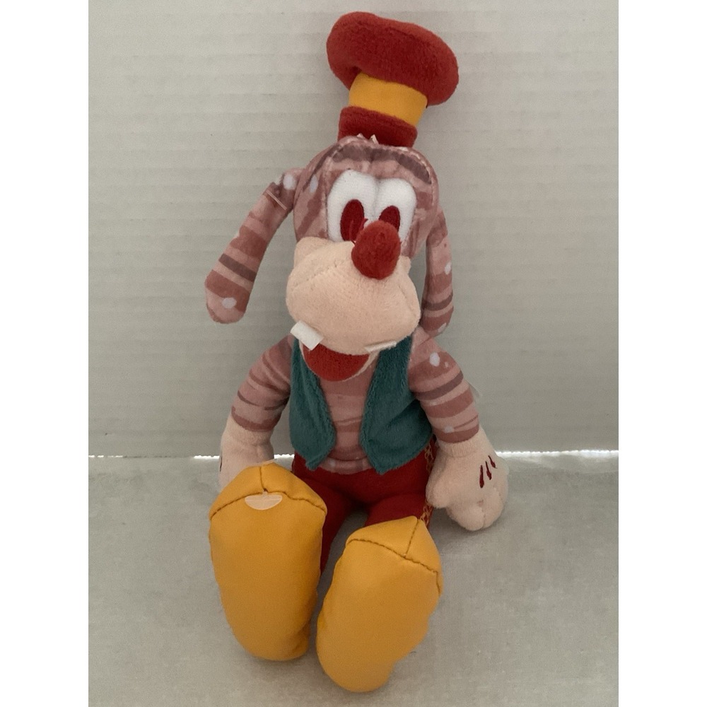 Disney Parks Big Thunder Mountain Railroad commemorative Goofy plush 50th Anni